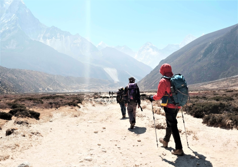 What To Pack Everest Base Camp Trek 800x562 